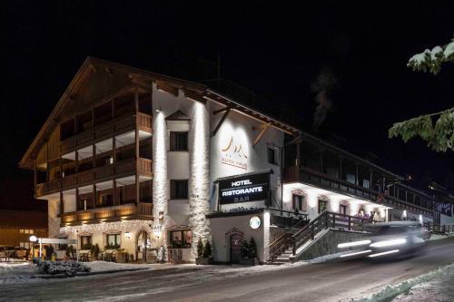 Casa Alpina - Alpin Haus Hotel Sëlva